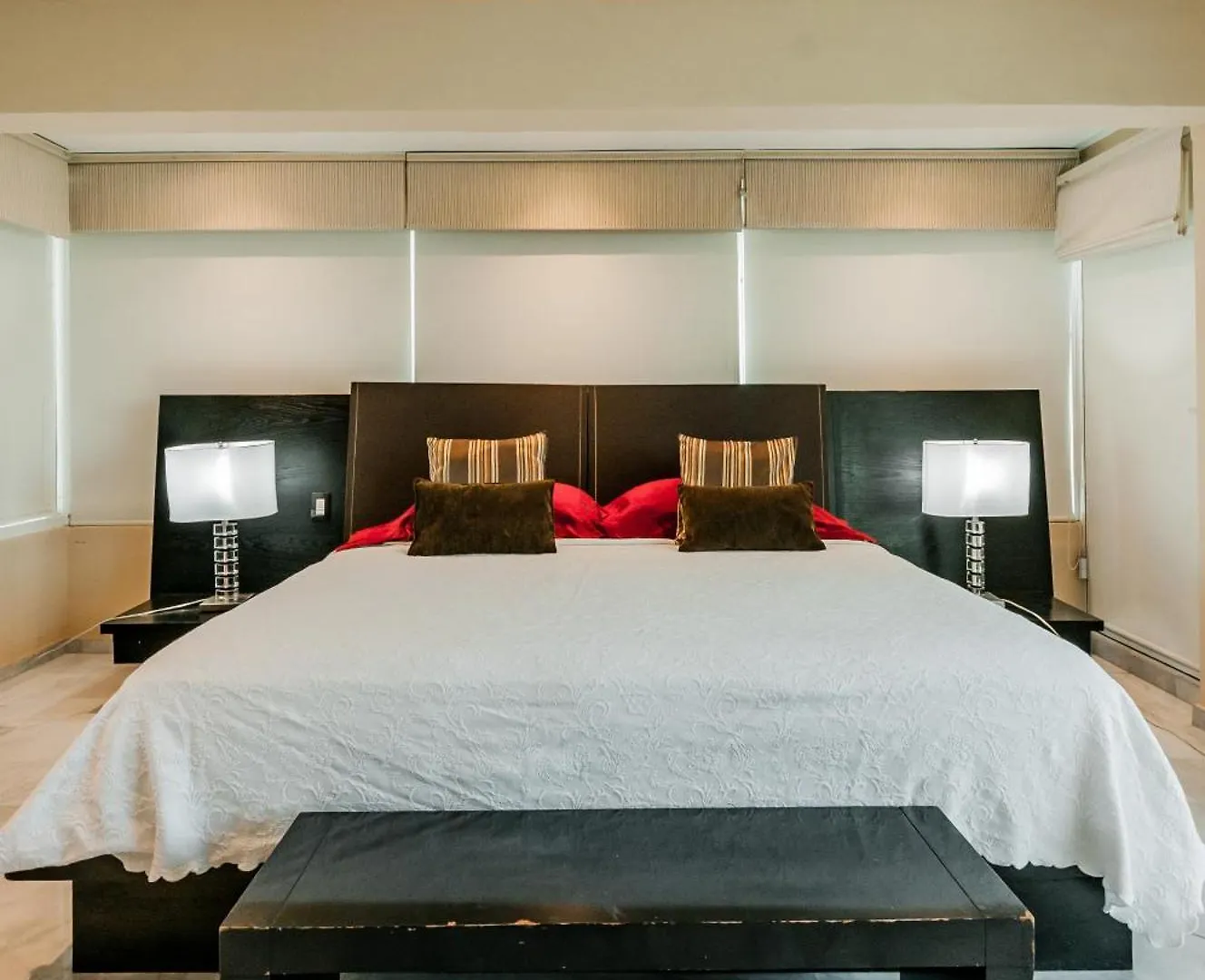 Brisas Beachfront Penthouses Cancun 4*,