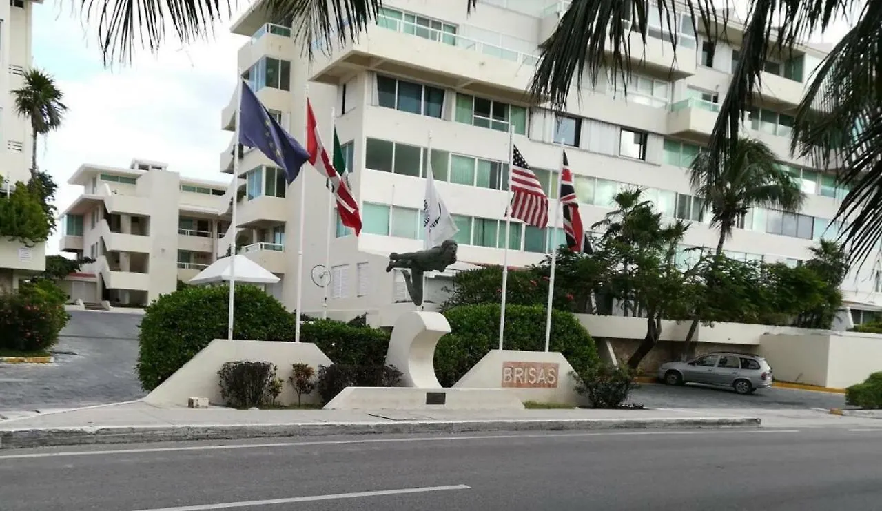 Brisas Beachfront Penthouses Cancun